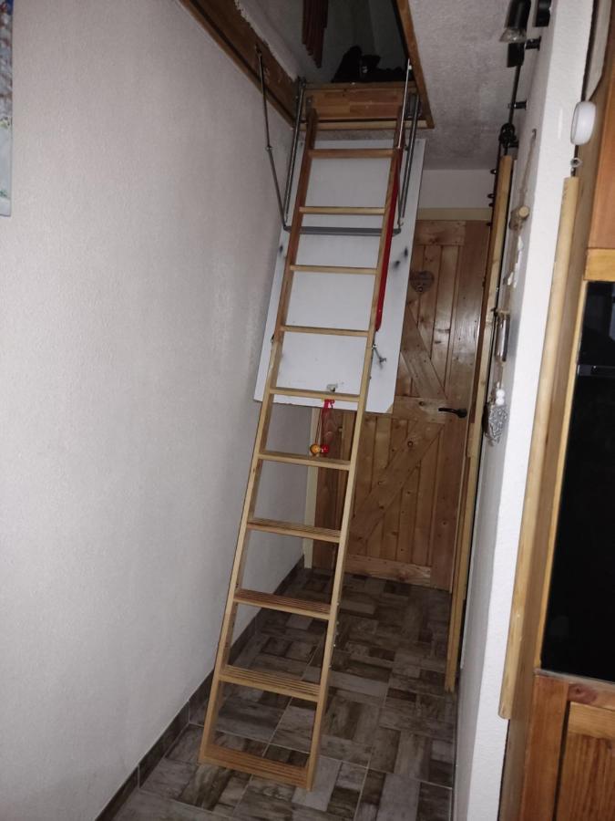 Les Fontanilles Odeillo Chalet 60 Wifi & Parking Gratuit Expose Plein Sud & Plein Pied , Draps & Serviettes De Toilettes Non Inclus, Sabanas Y Toallas No Incluidos Dış mekan fotoğraf